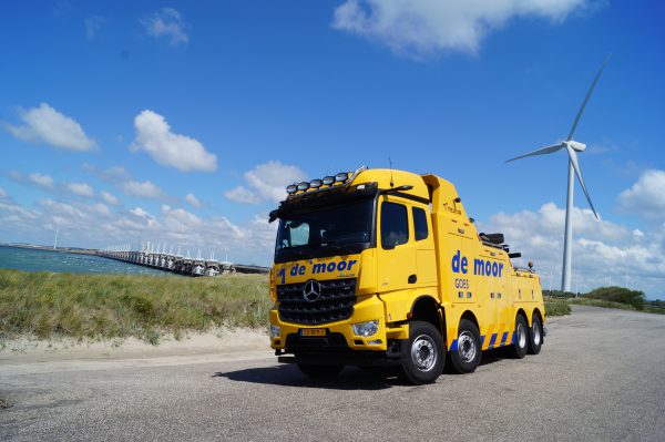 autoberging de moor. Bergingsspecalist van Zeeland